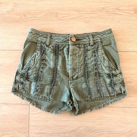 Free People Sage Green Cargo Shorts - Picture 1 of 3